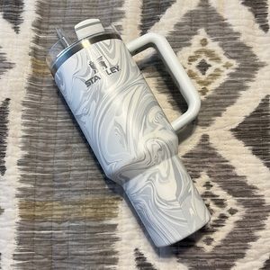 Stanley 40oz tumbler